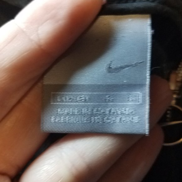 Boys Nike Jacket Size 12/14 - Picture 3 of 3